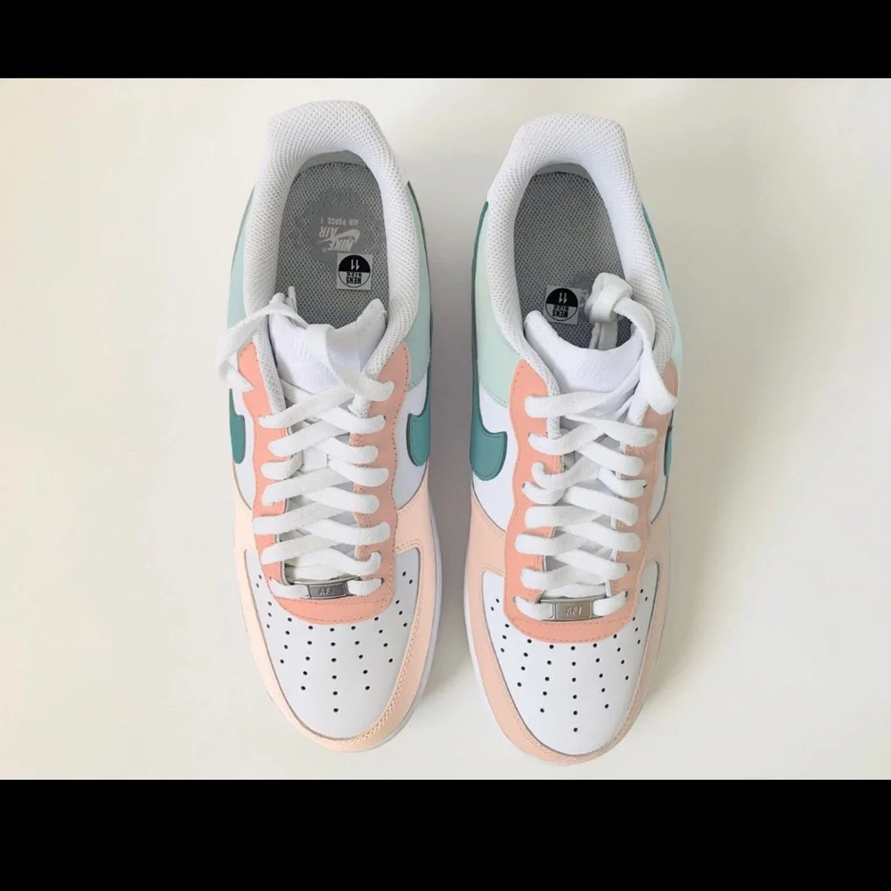 Nike Air Force 1 Custom - Picture 3 of 3
